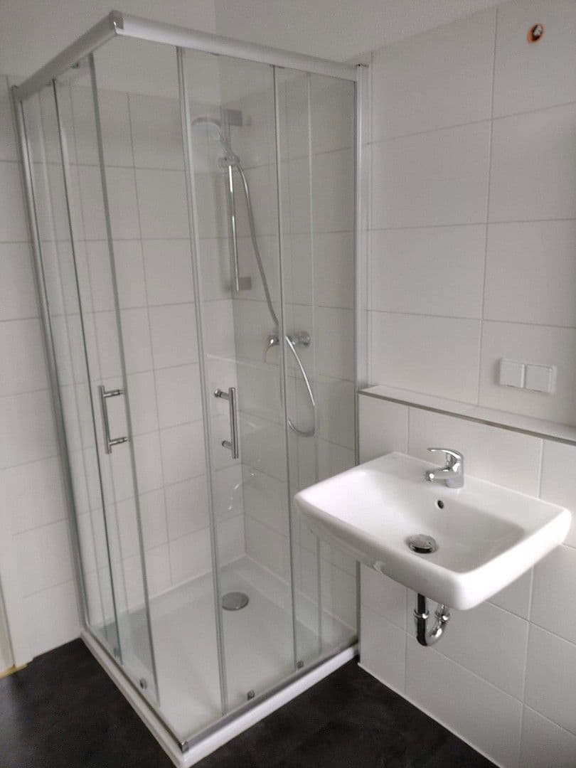 Pronájem bytu 2+1 35 m², Adolf-Reichwein-Str. 11, Werneuchen, Braniborsko Pronájem bytu 2+1 35 m², Adolf-Reichwein-Str. 11, Werneuchen, Braniborsko