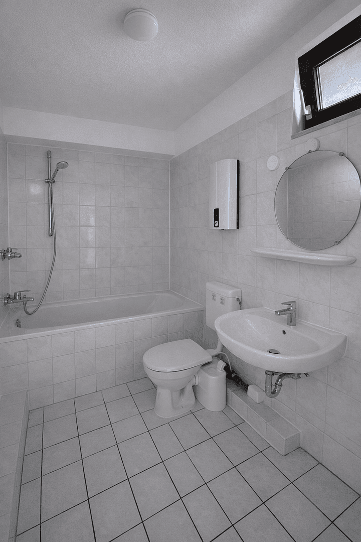 Pronájem bytu 4+1 103 m², Martinstraße 100, Mönchengladbach, Severní Porýní-Vestfálsko Pronájem bytu 4+1 103 m², Martinstraße 100, Mönchengladbach, Severní Porýní-Vestfálsko