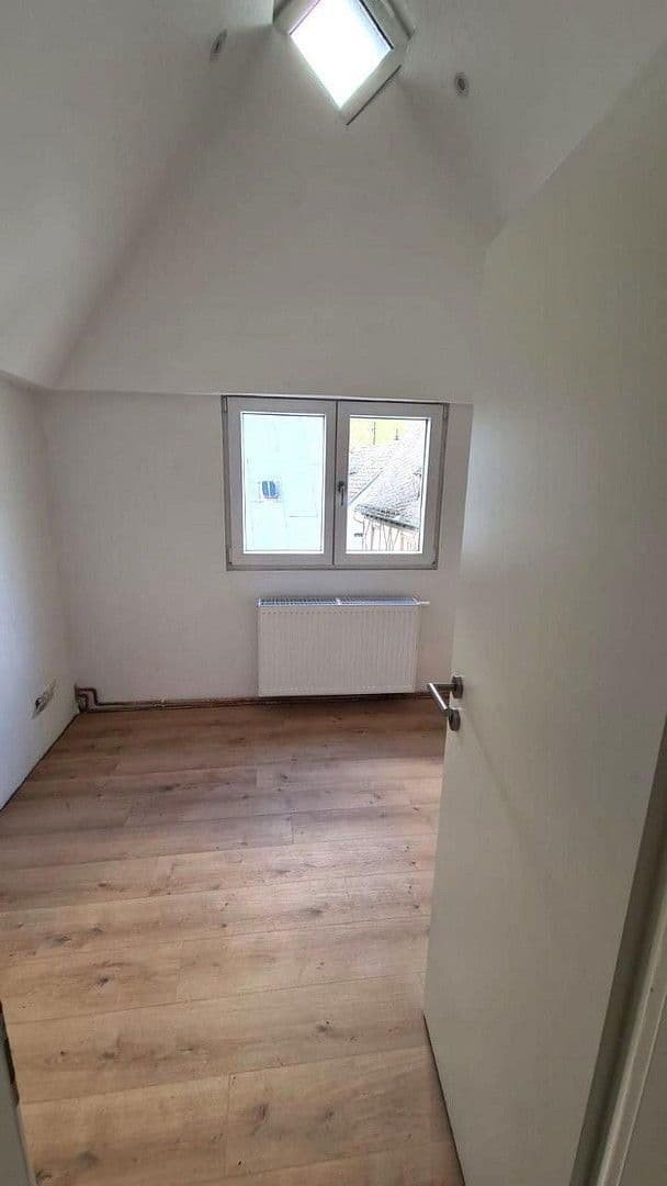 Prodej domu 92 m², pozemek 133 m², Hauptstraße 45, Oberheimbach, Porýní-Falc Prodej domu 92 m², pozemek 133 m², Hauptstraße 45, Oberheimbach, Porýní-Falc