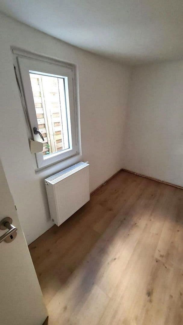 Prodej domu 92 m², pozemek 133 m², Hauptstraße 45, Oberheimbach, Porýní-Falc Prodej domu 92 m², pozemek 133 m², Hauptstraße 45, Oberheimbach, Porýní-Falc