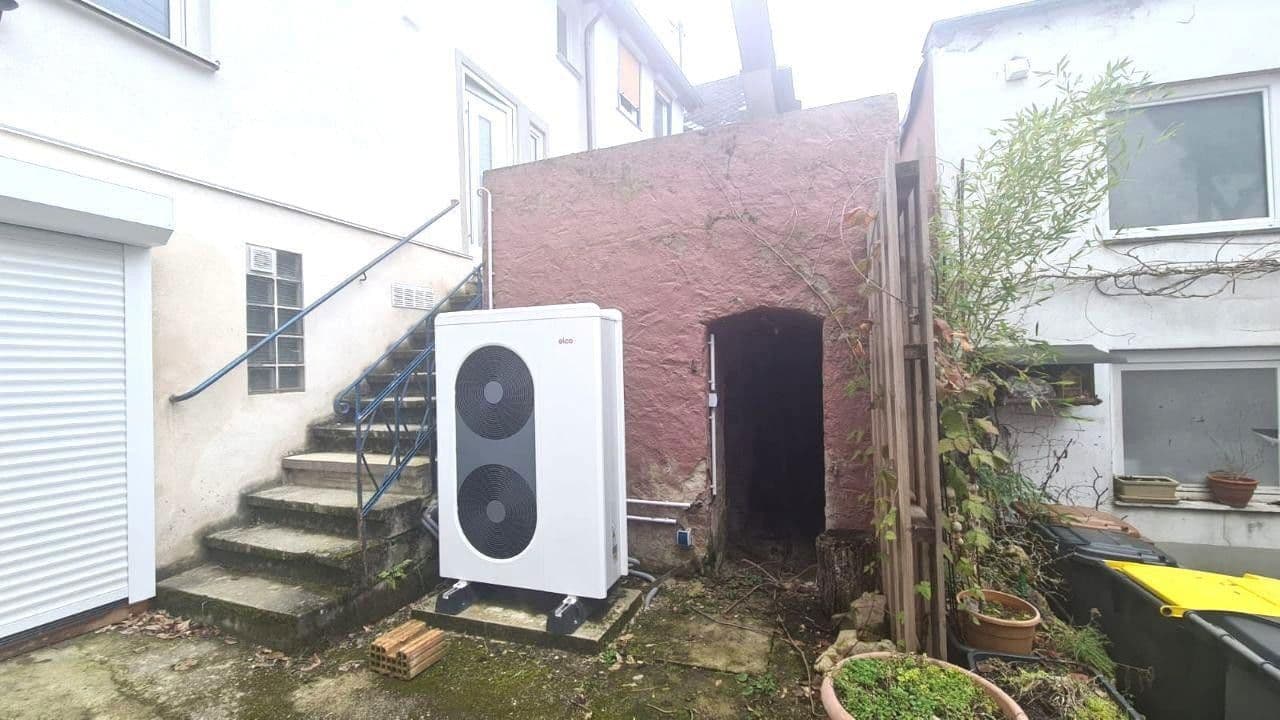 Prodej domu 92 m², pozemek 133 m², Hauptstraße 45, Oberheimbach, Porýní-Falc Prodej domu 92 m², pozemek 133 m², Hauptstraße 45, Oberheimbach, Porýní-Falc