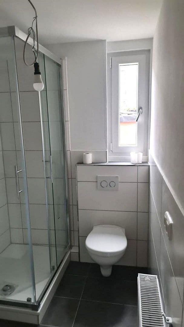 Prodej domu 92 m², pozemek 133 m², Hauptstraße 45, Oberheimbach, Porýní-Falc Prodej domu 92 m², pozemek 133 m², Hauptstraße 45, Oberheimbach, Porýní-Falc