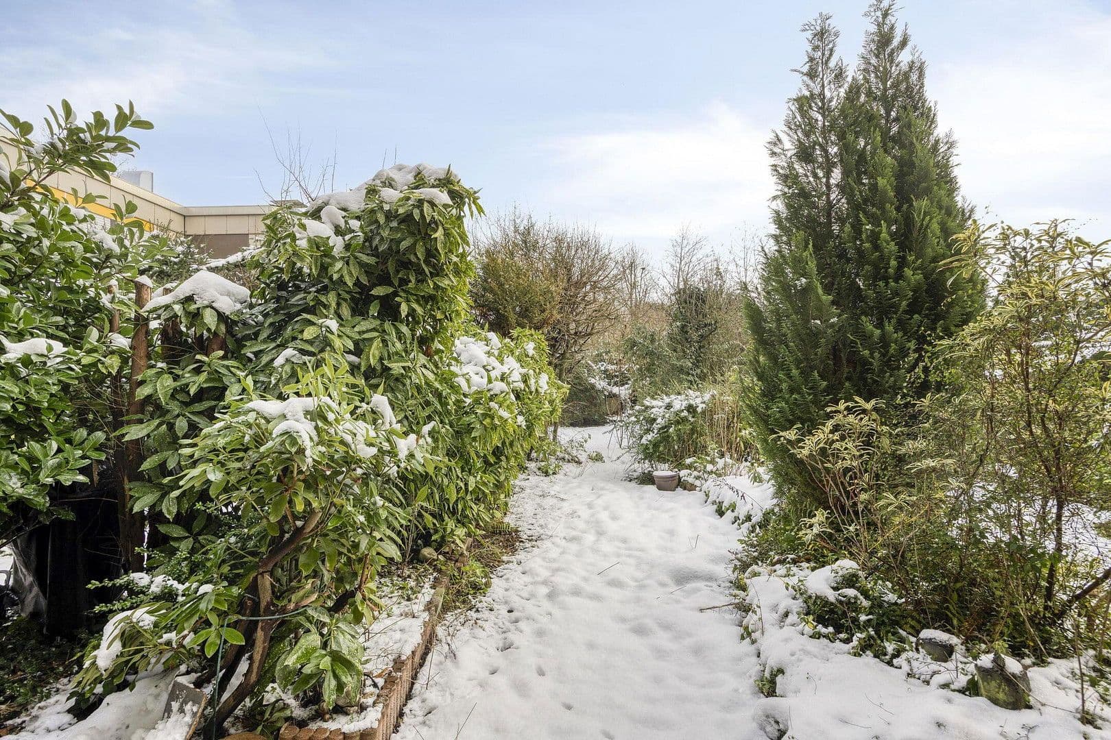 Prodej bytu 3+1 84 m², Meerbusch, Severní Porýní-Vestfálsko Prodej bytu 3+1 84 m², Meerbusch, Severní Porýní-Vestfálsko