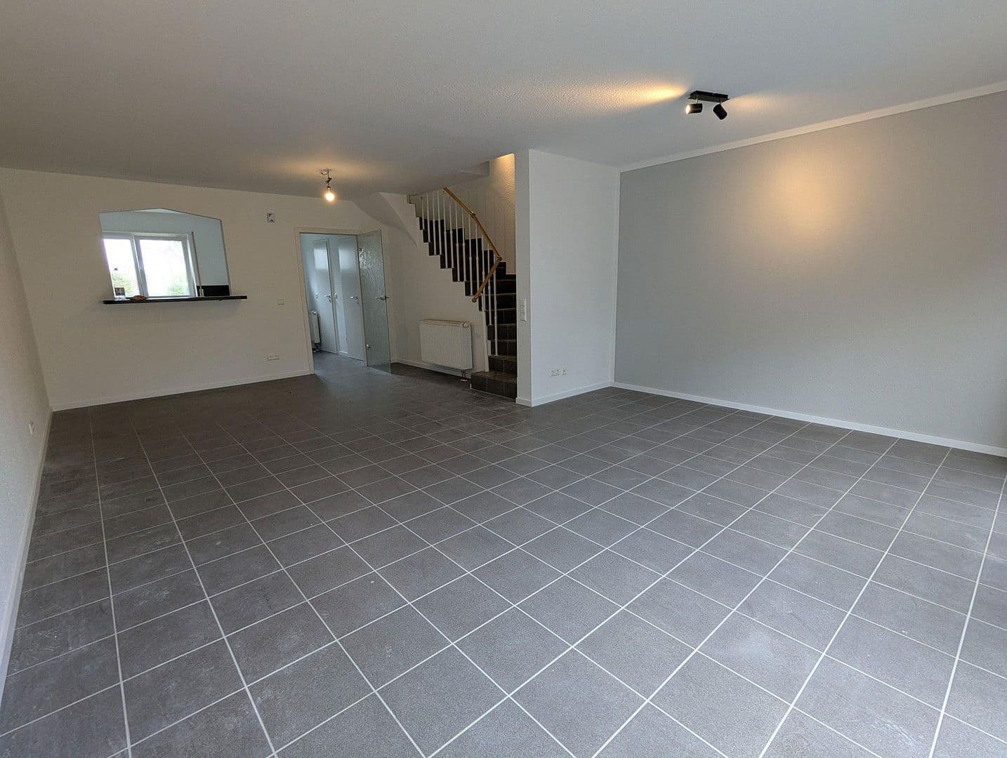 Pronájem domu 155 m², pozemek 180 m², Am Weißen Haus 45, Neustadt Mußbach, Porýní-Falc Pronájem domu 155 m², pozemek 180 m², Am Weißen Haus 45, Neustadt Mußbach, Porýní-Falc