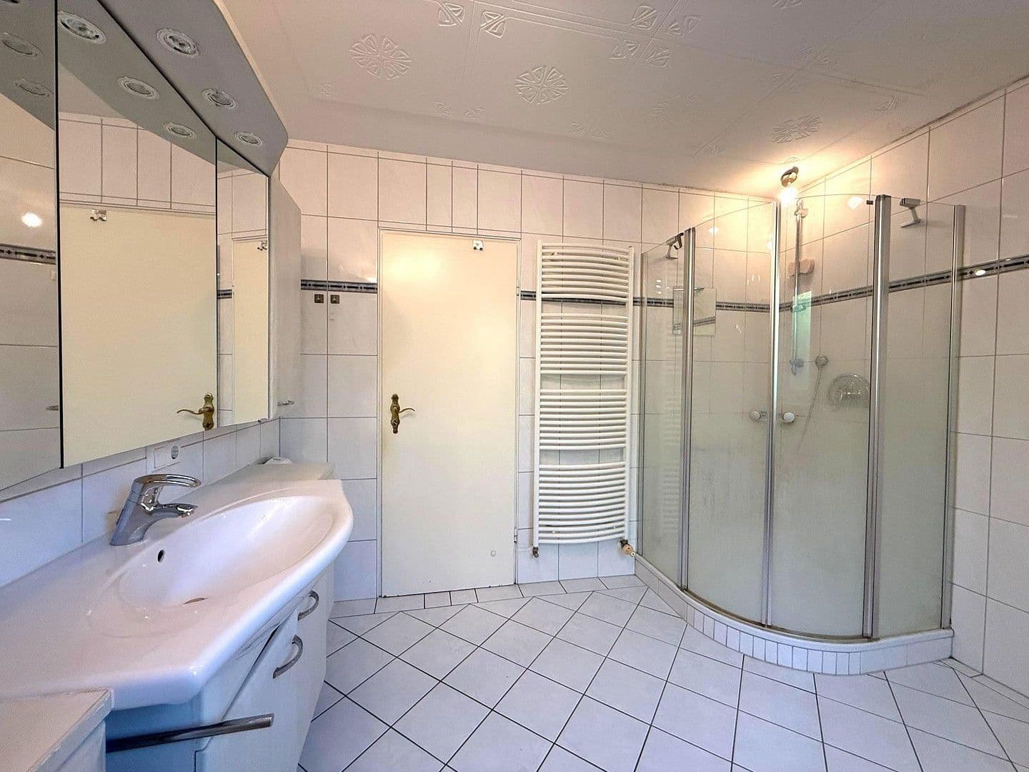 Pronájem domu 220 m², pozemek 857 m², Am Giesenbach 14, Lahr/Schwarzwald, Bádensko-Württembersko Pronájem domu 220 m², pozemek 857 m², Am Giesenbach 14, Lahr/Schwarzwald, Bádensko-Württembersko