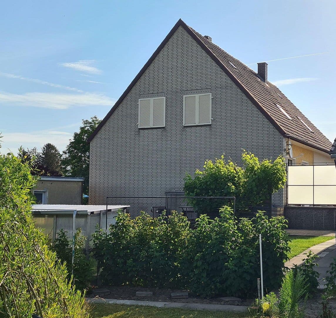 Prodej domu 95 m², pozemek 370 m², Schellerten, Dolní Sasko Prodej domu 95 m², pozemek 370 m², Schellerten, Dolní Sasko