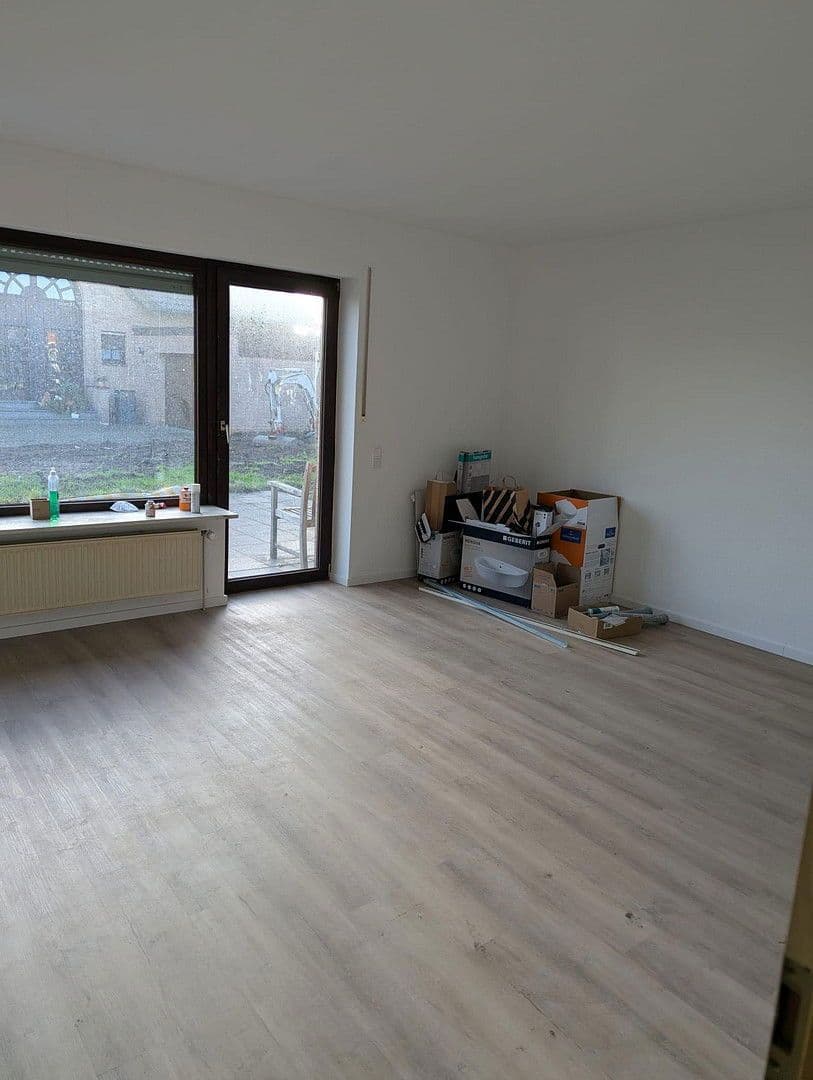 Pronájem domu 140 m², pozemek 850 m², Am Heidland 24, Schlangen, Severní Porýní-Vestfálsko Pronájem domu 140 m², pozemek 850 m², Am Heidland 24, Schlangen, Severní Porýní-Vestfálsko