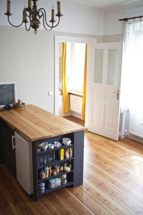 Prodej bytu 2+1 40 m², Berlin, Berlín Prodej bytu 2+1 40 m², Berlin, Berlín