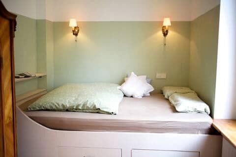 Prodej bytu 2+1 40 m², Berlin, Berlín Prodej bytu 2+1 40 m², Berlin, Berlín