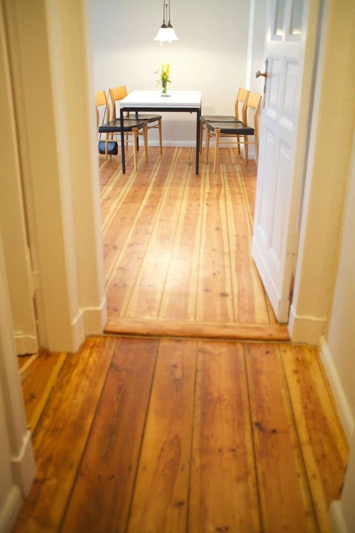 Prodej bytu 2+1 40 m², Berlin, Berlín Prodej bytu 2+1 40 m², Berlin, Berlín