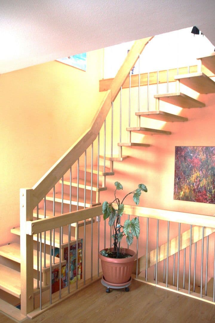 Pronájem domu 226 m², pozemek 450 m², Ottilie Widermuth Weg 2, Frankfurt am Main, Hessen Pronájem domu 226 m², pozemek 450 m², Ottilie Widermuth Weg 2, Frankfurt am Main, Hessen