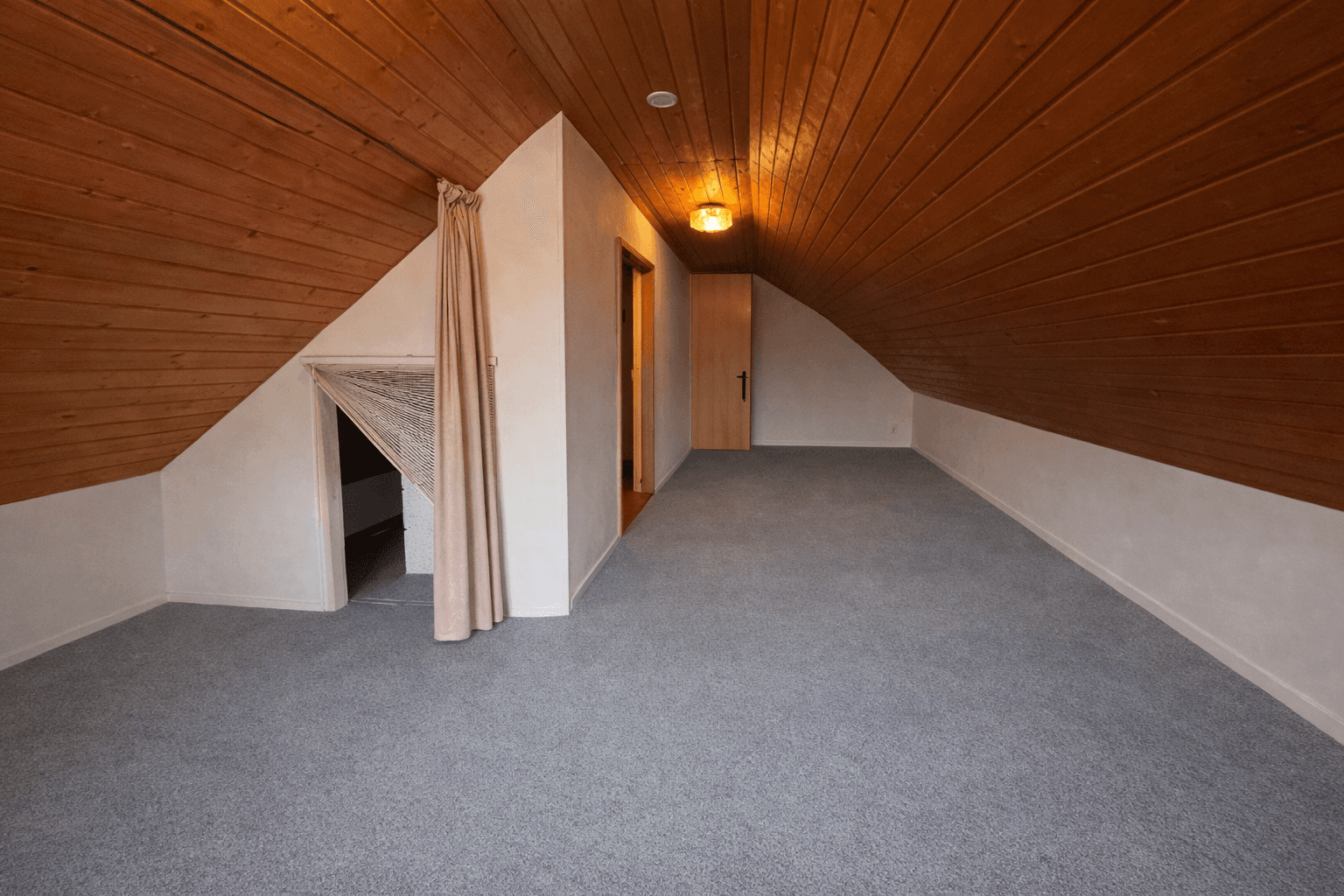 Prodej domu 135 m², pozemek 500 m², Martinusweg 24a, Bedburg-Hau, Severní Porýní-Vestfálsko Prodej domu 135 m², pozemek 500 m², Martinusweg 24a, Bedburg-Hau, Severní Porýní-Vestfálsko