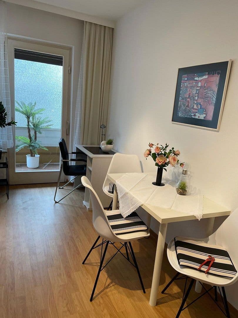 Pronájem bytu 1+1 46 m², Bad Pyrmont, Dolní Sasko Pronájem bytu 1+1 46 m², Bad Pyrmont, Dolní Sasko
