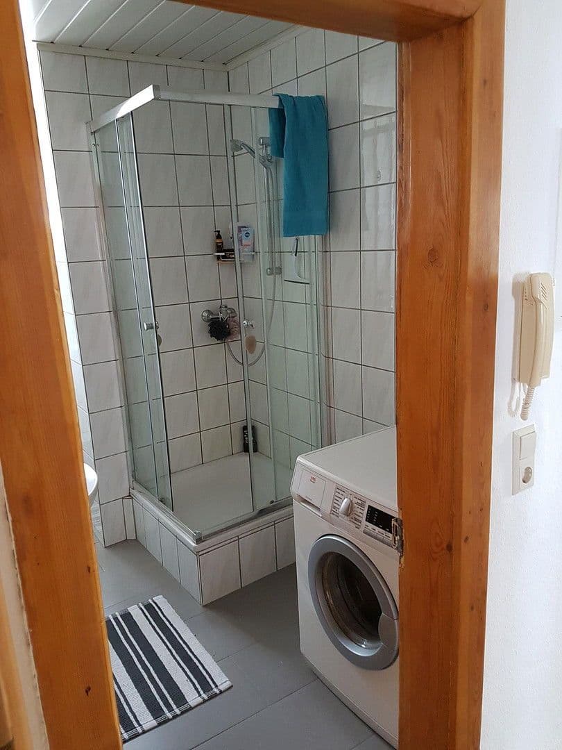 Pronájem bytu 2+1 55 m², Puschkinstraße 86, Teuchern, Sasko-Anhaltsko Pronájem bytu 2+1 55 m², Puschkinstraße 86, Teuchern, Sasko-Anhaltsko