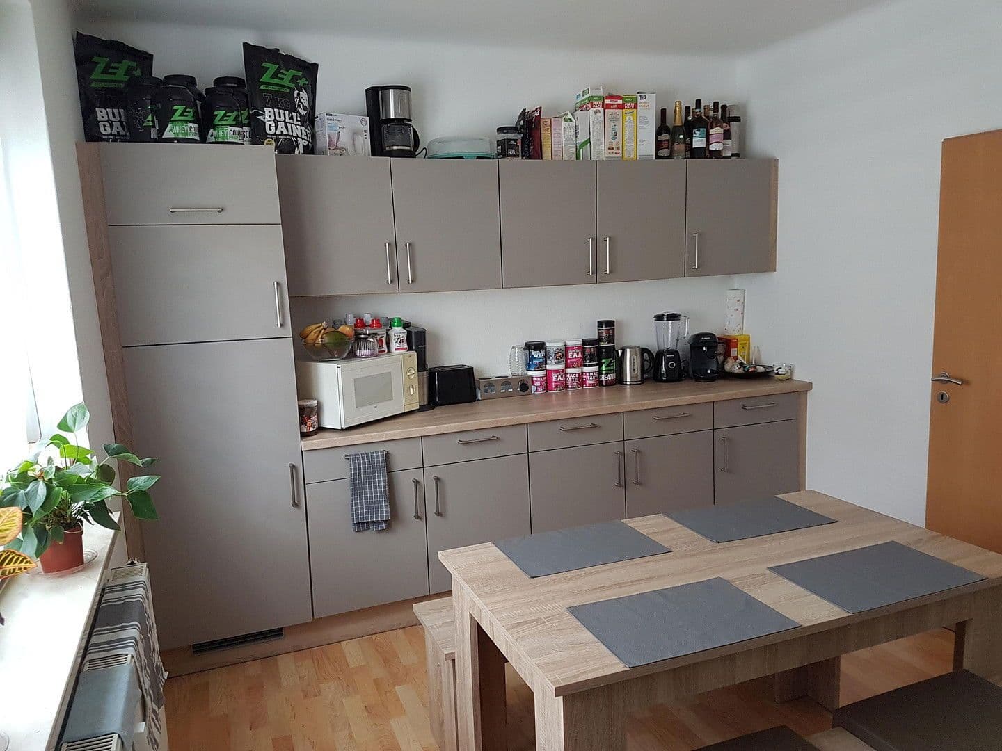 Pronájem bytu 2+1 55 m², Puschkinstraße 86, Teuchern, Sasko-Anhaltsko Pronájem bytu 2+1 55 m², Puschkinstraße 86, Teuchern, Sasko-Anhaltsko