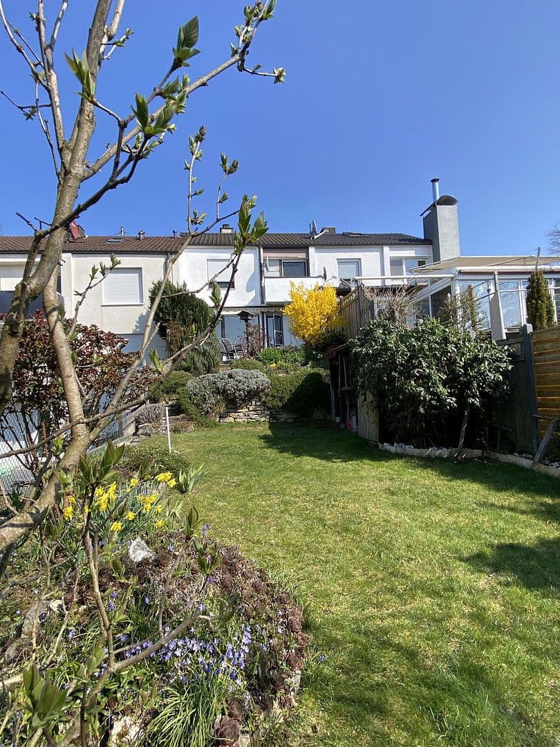 Prodej domu 82 m², pozemek 241 m², Remseck am Neckar, Bádensko-Württembersko Prodej domu 82 m², pozemek 241 m², Remseck am Neckar, Bádensko-Württembersko