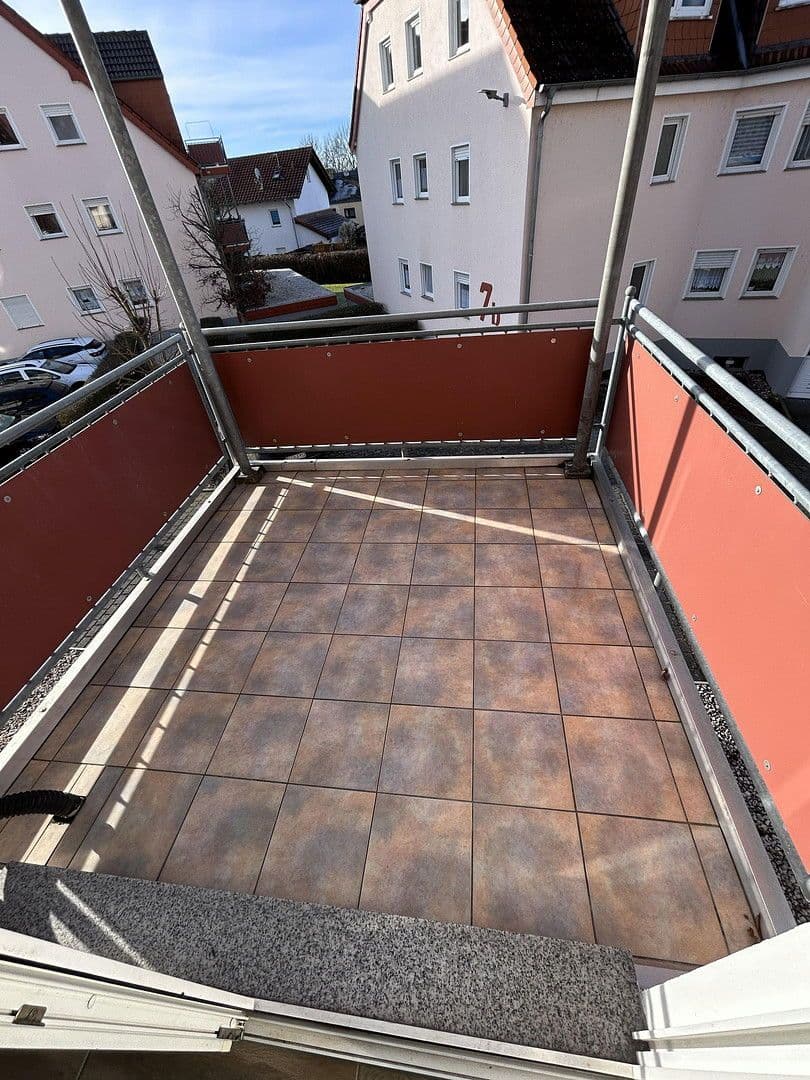 Pronájem bytu 1+1 36 m², Diez, Porýní-Falc Pronájem bytu 1+1 36 m², Diez, Porýní-Falc