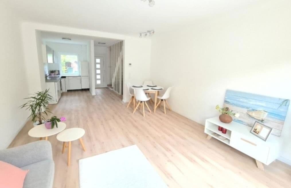 Prodej domu 111 m², pozemek 125 m², Hamburg, Hamburg Prodej domu 111 m², pozemek 125 m², Hamburg, Hamburg