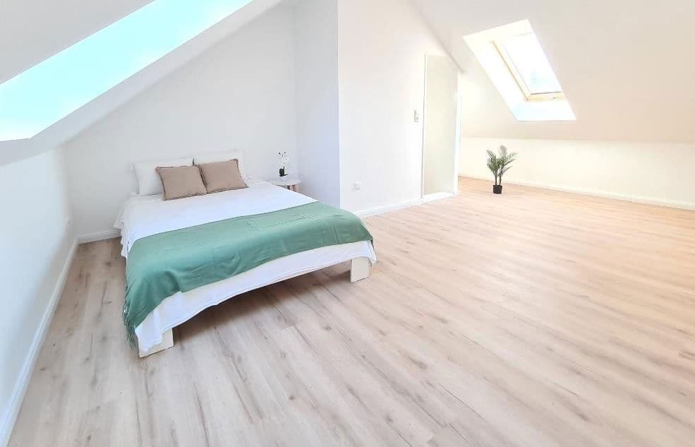 Prodej domu 111 m², pozemek 125 m², Hamburg, Hamburg Prodej domu 111 m², pozemek 125 m², Hamburg, Hamburg