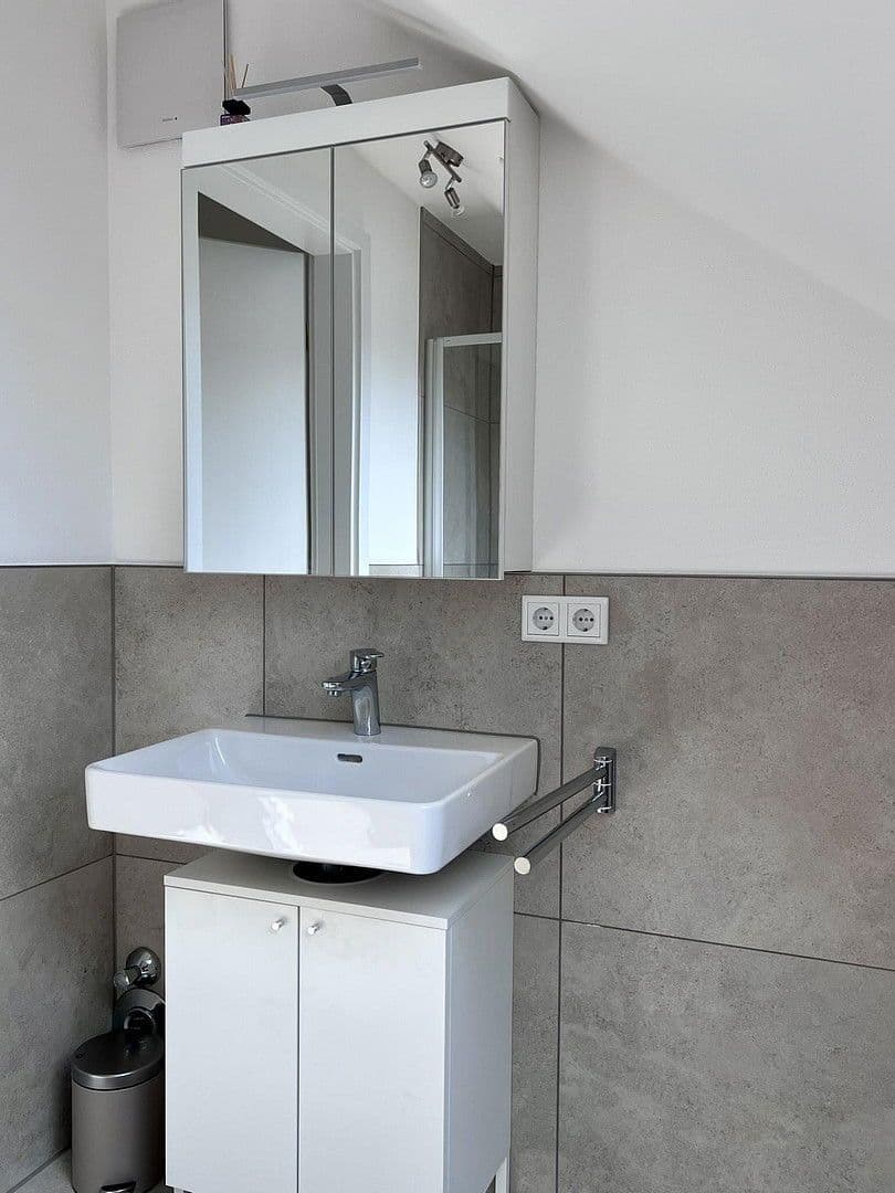 Pronájem bytu 2+1 65 m², Langenbach, Bavorsko Pronájem bytu 2+1 65 m², Langenbach, Bavorsko