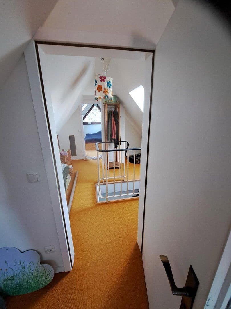 Prodej domu 168 m², pozemek 519 m², Reinbek, Šlesvicko-Holštýnsko Prodej domu 168 m², pozemek 519 m², Reinbek, Šlesvicko-Holštýnsko