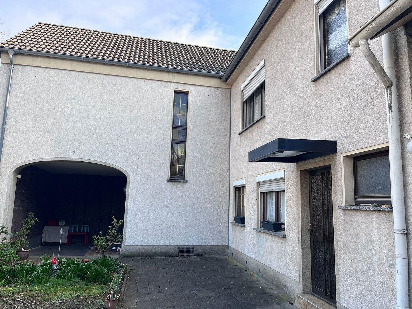 Prodej domu 128 m², pozemek 622 m², Niederkassel, Severní Porýní-Vestfálsko Prodej domu 128 m², pozemek 622 m², Niederkassel, Severní Porýní-Vestfálsko