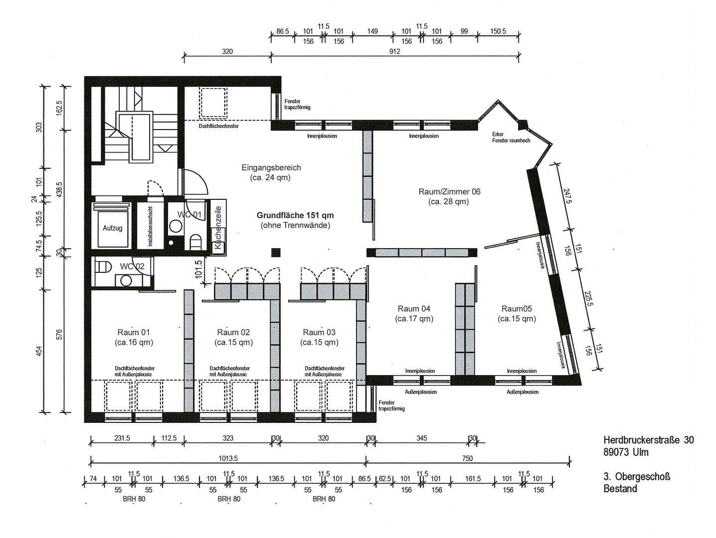 Prodej bytu 7+1 151 m², Herdbruckerstrasse 30, Ulm, Bádensko-Württembersko Prodej bytu 7+1 151 m², Herdbruckerstrasse 30, Ulm, Bádensko-Württembersko