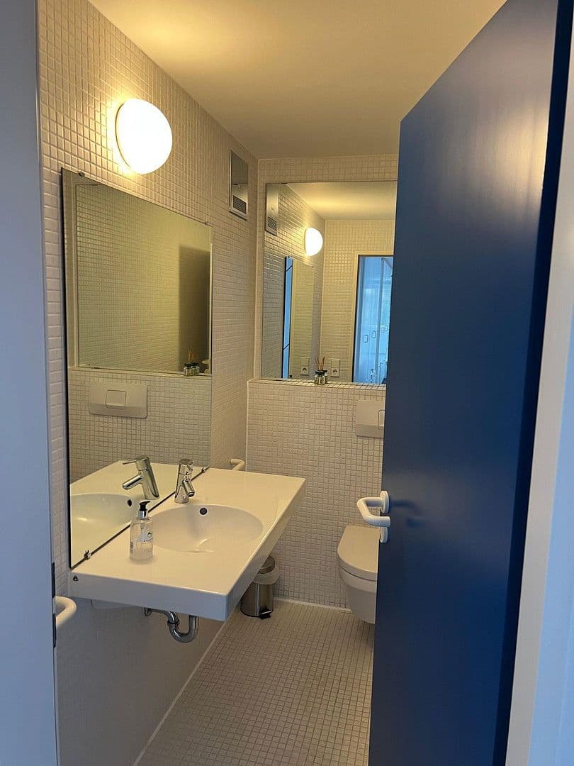 Prodej bytu 7+1 151 m², Herdbruckerstrasse 30, Ulm, Bádensko-Württembersko Prodej bytu 7+1 151 m², Herdbruckerstrasse 30, Ulm, Bádensko-Württembersko