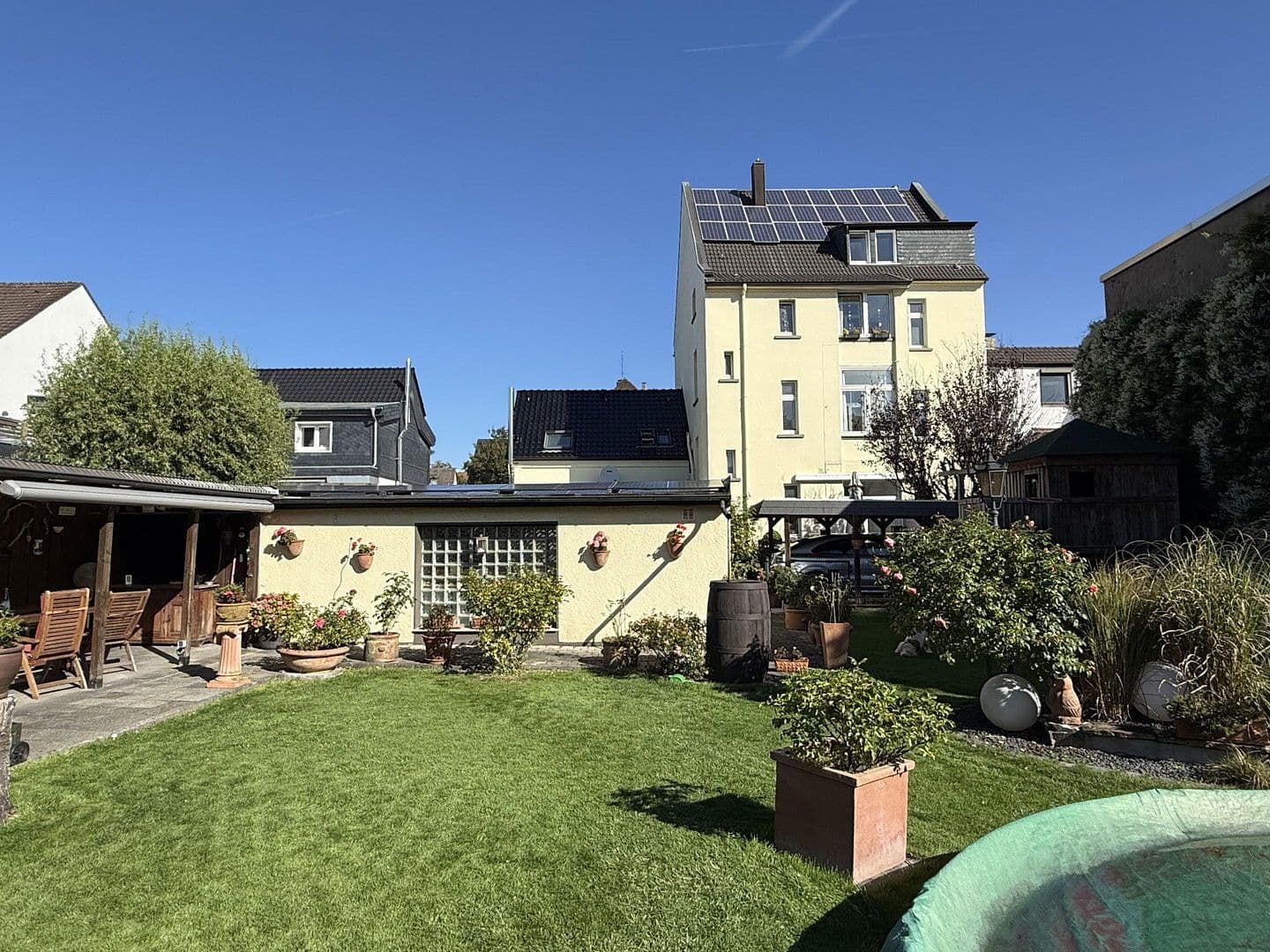 Pronájem bytu 3+1 81 m², Solingen, Severní Porýní-Vestfálsko Pronájem bytu 3+1 81 m², Solingen, Severní Porýní-Vestfálsko