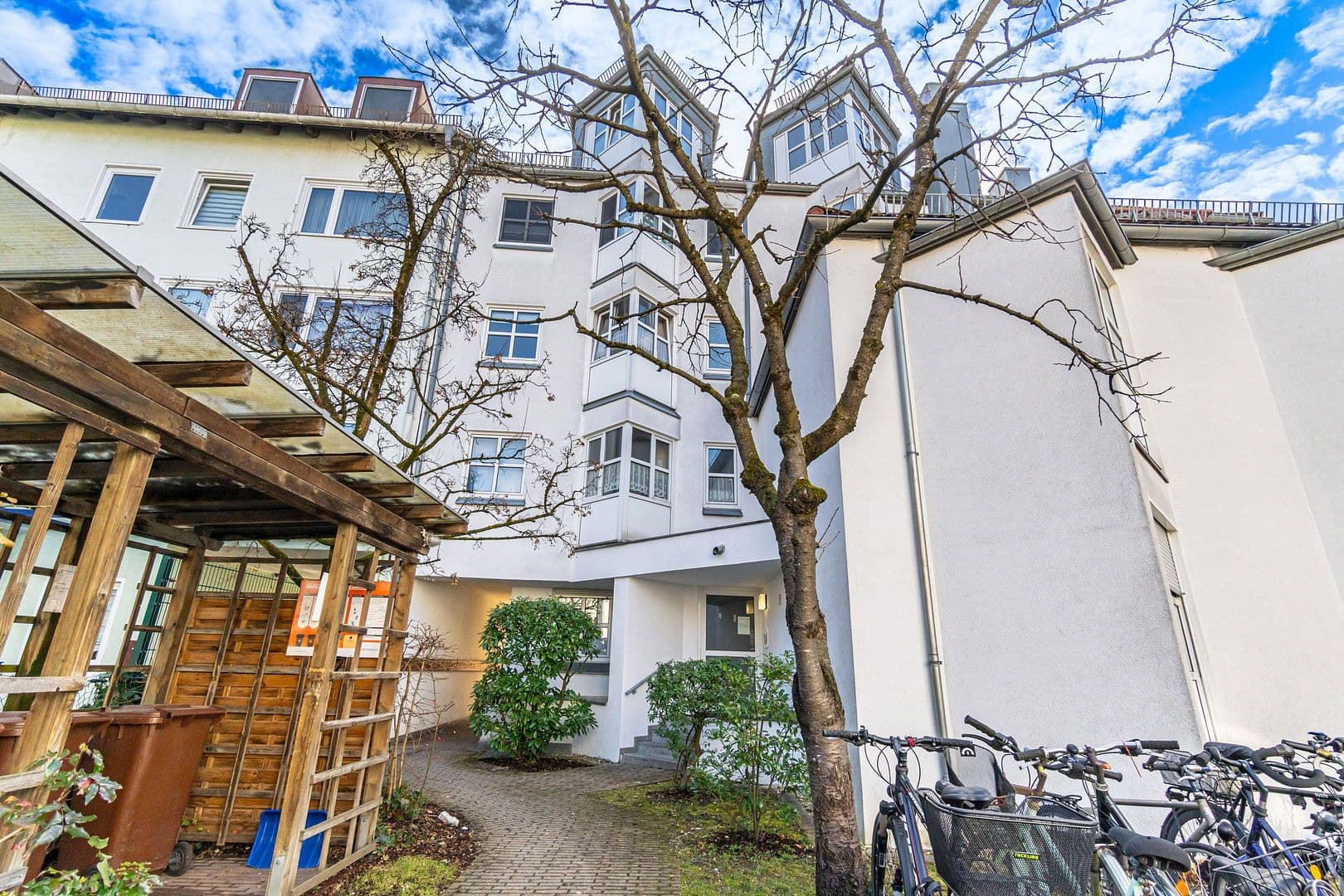 Prodej bytu 2+1 56 m², München, Bavorsko Prodej bytu 2+1 56 m², München, Bavorsko