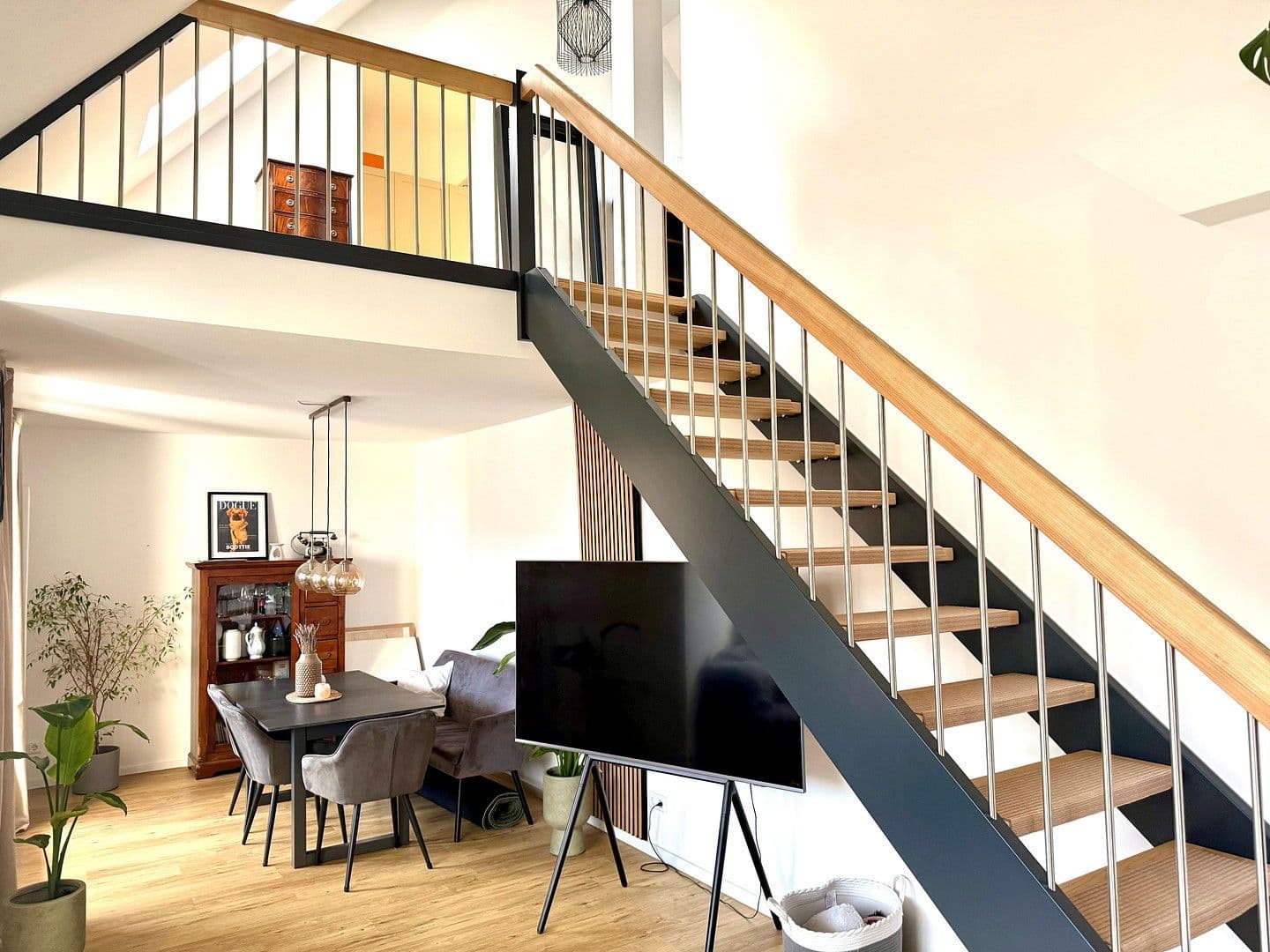 Pronájem bytu 2+kk 91 m², Hindenburgstr. 30, Langenhagen, Dolní Sasko Pronájem bytu 2+kk 91 m², Hindenburgstr. 30, Langenhagen, Dolní Sasko