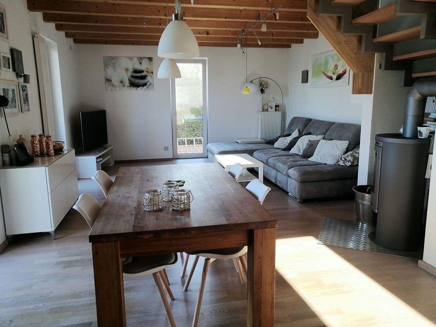 Prodej domu 160 m², pozemek 563 m², Zeil am Main, Bavorsko Prodej domu 160 m², pozemek 563 m², Zeil am Main, Bavorsko