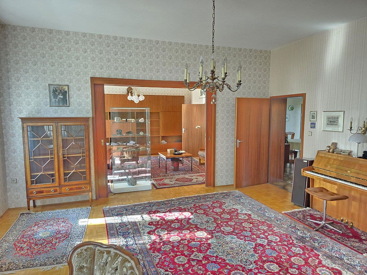 Prodej domu 180 m², pozemek 1.876 m², Berlin, Berlín Prodej domu 180 m², pozemek 1.876 m², Berlin, Berlín