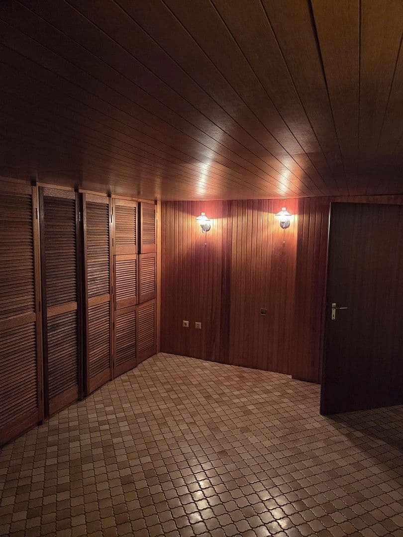 Prodej domu 180 m², pozemek 1.876 m², Berlin, Berlín Prodej domu 180 m², pozemek 1.876 m², Berlin, Berlín