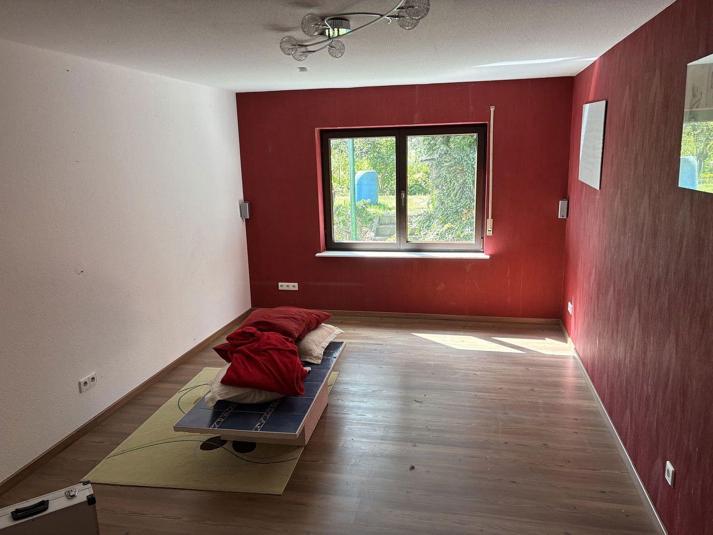 Pronájem bytu 4+1 96 m², Schöntal, Bádensko-Württembersko Pronájem bytu 4+1 96 m², Schöntal, Bádensko-Württembersko