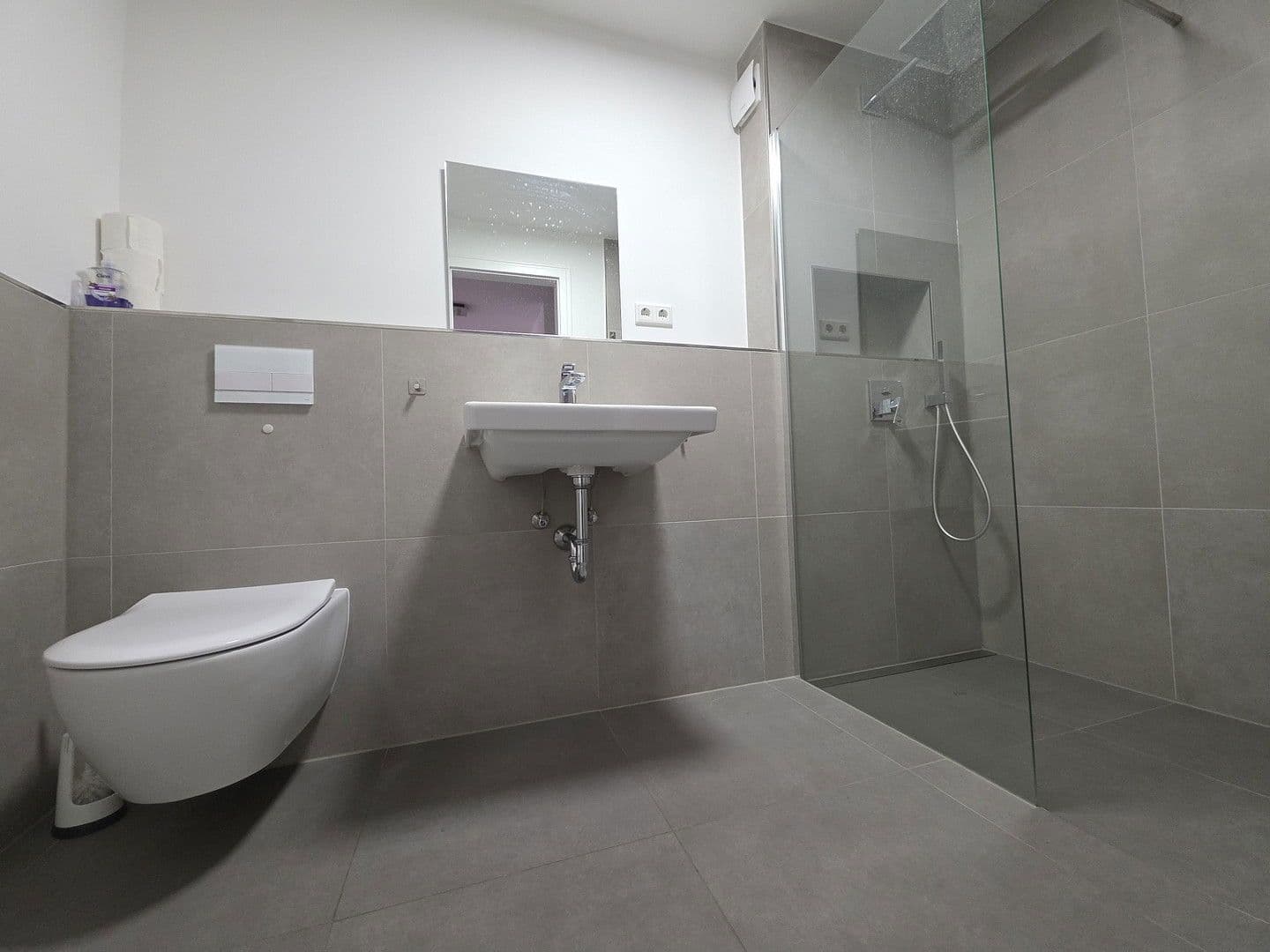 Pronájem bytu 3+1 110 m², Hilden, Severní Porýní-Vestfálsko Pronájem bytu 3+1 110 m², Hilden, Severní Porýní-Vestfálsko