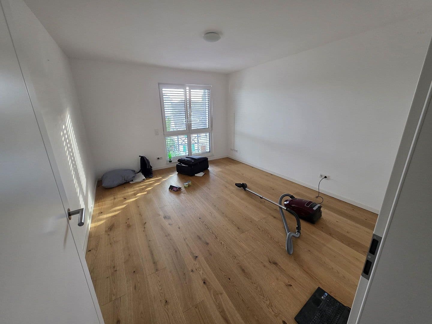 Pronájem bytu 3+1 110 m², Hilden, Severní Porýní-Vestfálsko Pronájem bytu 3+1 110 m², Hilden, Severní Porýní-Vestfálsko