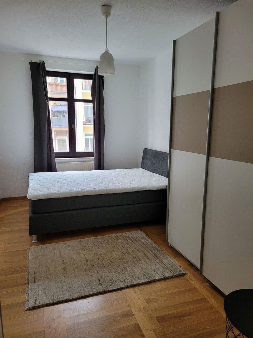 Pronájem bytu 2+1 43 m², Frankfurt am Main, Hessen Pronájem bytu 2+1 43 m², Frankfurt am Main, Hessen