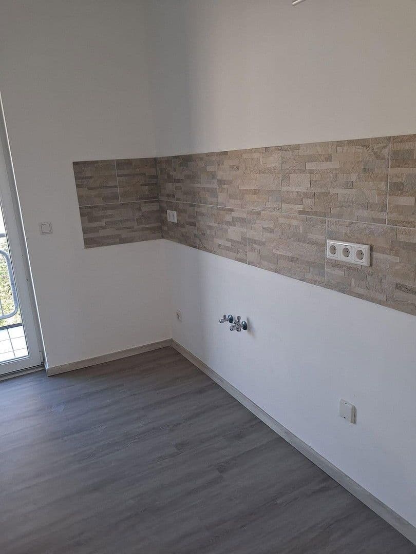 Pronájem bytu 3+1 68 m², Neustadtstraße 3, Leverkusen, Severní Porýní-Vestfálsko Pronájem bytu 3+1 68 m², Neustadtstraße 3, Leverkusen, Severní Porýní-Vestfálsko