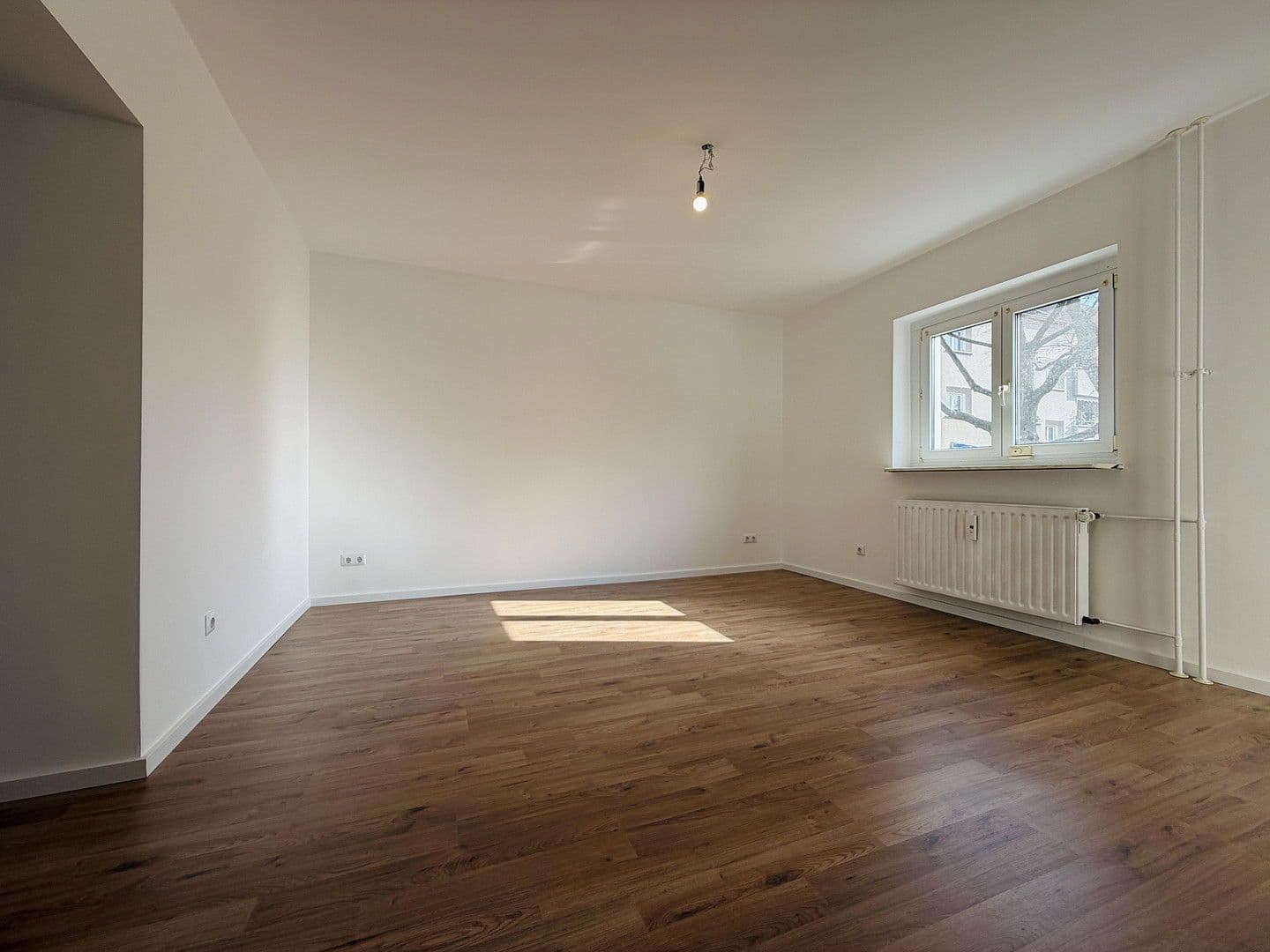 Prodej bytu 3+kk 63 m², Grüner Hof 32, Köln, Severní Porýní-Vestfálsko Prodej bytu 3+kk 63 m², Grüner Hof 32, Köln, Severní Porýní-Vestfálsko