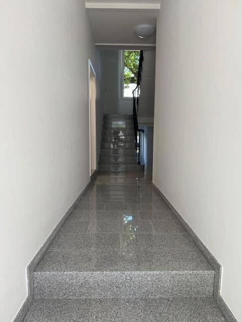 Pronájem bytu 1+kk 35 m², Karlsruhe, Bádensko-Württembersko Pronájem bytu 1+kk 35 m², Karlsruhe, Bádensko-Württembersko