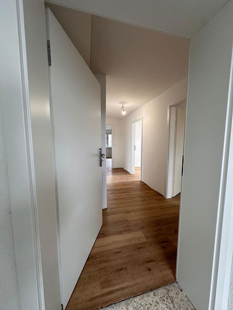 Pronájem bytu 2+kk 80 m², Markgröningen, Bádensko-Württembersko Pronájem bytu 2+kk 80 m², Markgröningen, Bádensko-Württembersko