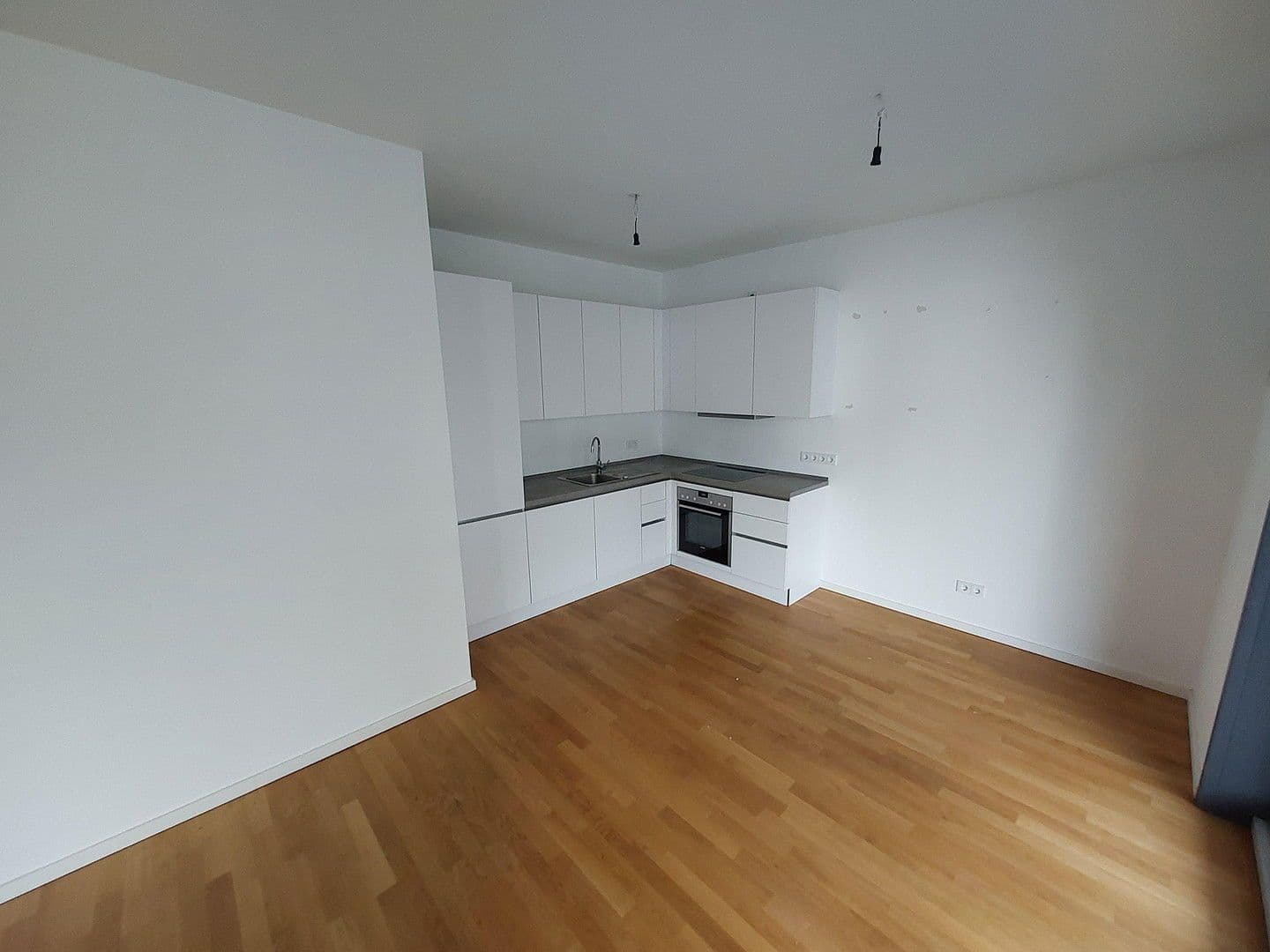Pronájem bytu 3+1 119 m², Kommandanten str 77, Berlin, Berlín Pronájem bytu 3+1 119 m², Kommandanten str 77, Berlin, Berlín