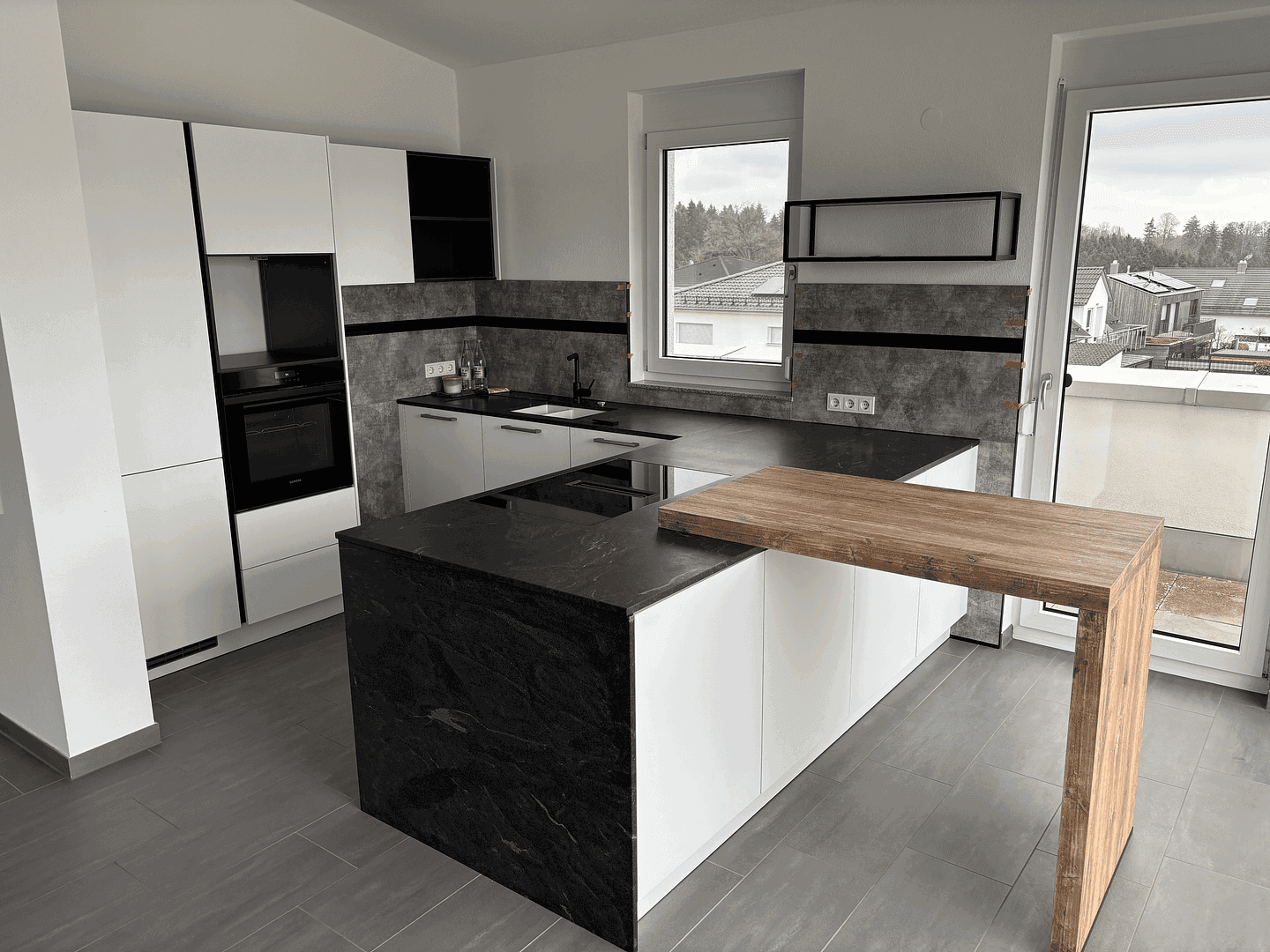 Pronájem bytu 5+1 136 m², Schellingstr. 11, Schwäbisch Gmünd, Bádensko-Württembersko Pronájem bytu 5+1 136 m², Schellingstr. 11, Schwäbisch Gmünd, Bádensko-Württembersko