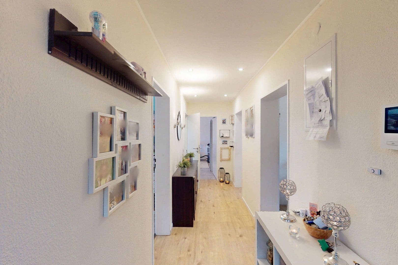 Prodej domu 272 m², pozemek 470 m², Kornblumenstr. 10, Mannheim, Bádensko-Württembersko Prodej domu 272 m², pozemek 470 m², Kornblumenstr. 10, Mannheim, Bádensko-Württembersko