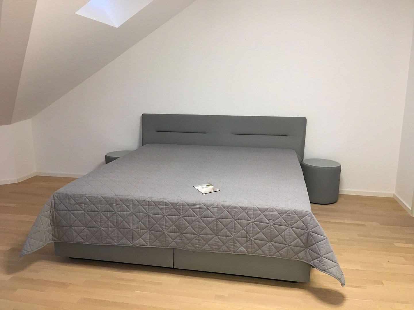 Prodej bytu 3+1 160 m², Heinickeweg 15, Berlin, Berlín Prodej bytu 3+1 160 m², Heinickeweg 15, Berlin, Berlín