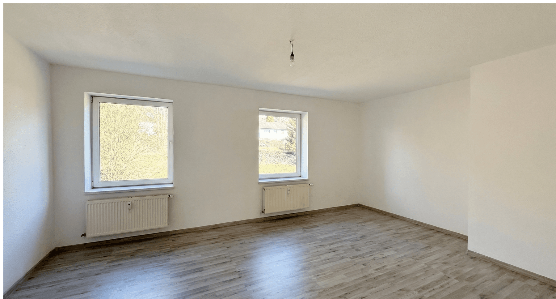 Pronájem bytu 3+1 66 m², Billerbecker Straße 51, Einbeck, Dolní Sasko Pronájem bytu 3+1 66 m², Billerbecker Straße 51, Einbeck, Dolní Sasko