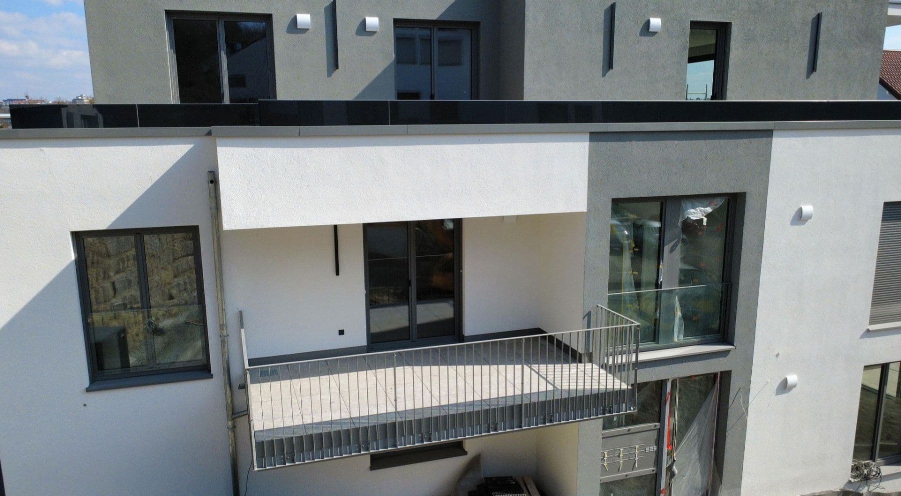 Pronájem bytu 2+1 67 m², Scheckertstrasse 2, Zell am Main, Bavorsko Pronájem bytu 2+1 67 m², Scheckertstrasse 2, Zell am Main, Bavorsko