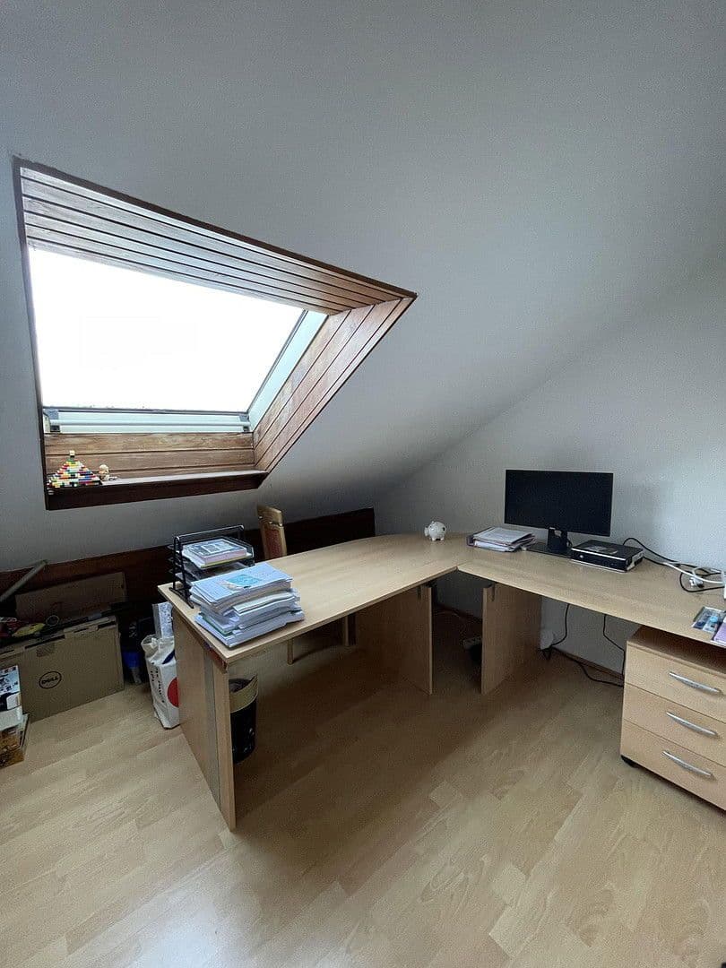 Prodej domu 171 m², pozemek 240 m², Ulm, Bádensko-Württembersko Prodej domu 171 m², pozemek 240 m², Ulm, Bádensko-Württembersko