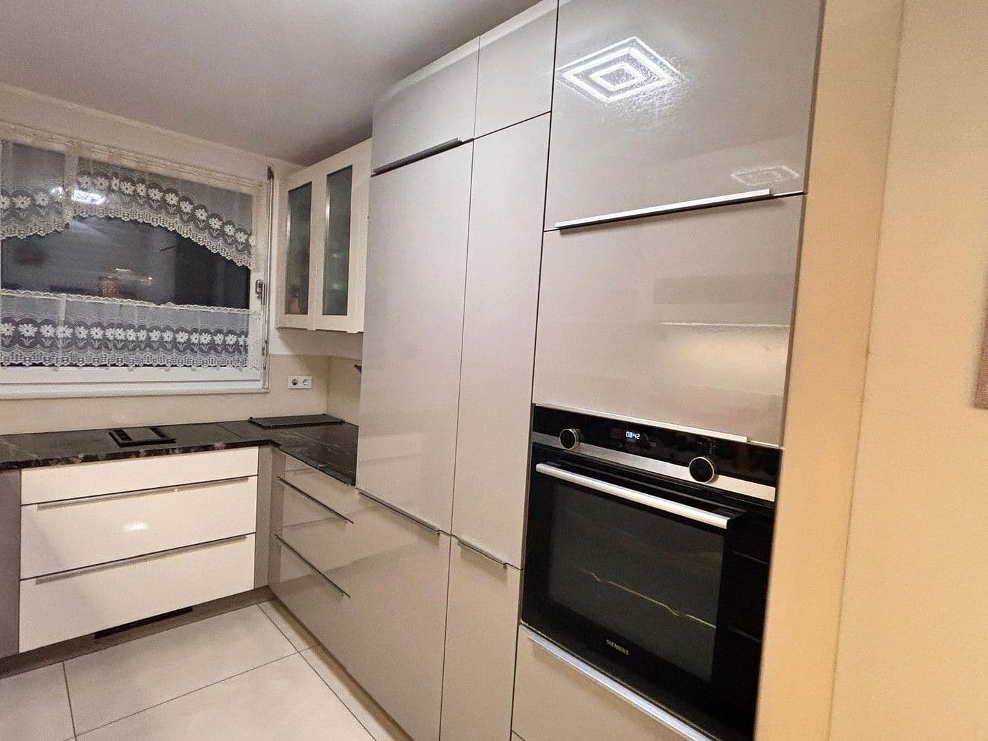 Prodej domu 146 m², pozemek 194 m², Erlangen, Bavorsko Prodej domu 146 m², pozemek 194 m², Erlangen, Bavorsko